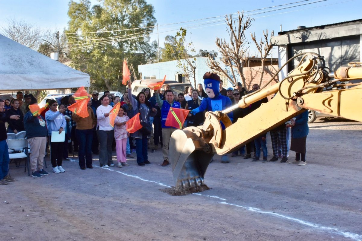 JMAS Chihuahua avanza en red de alcantarillado para colonia Granjas Cerro Grande
