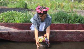 Mujeres chinamperas y náhuatl hablantes convocadas a talleres y competencias de acallis en Xochimilco