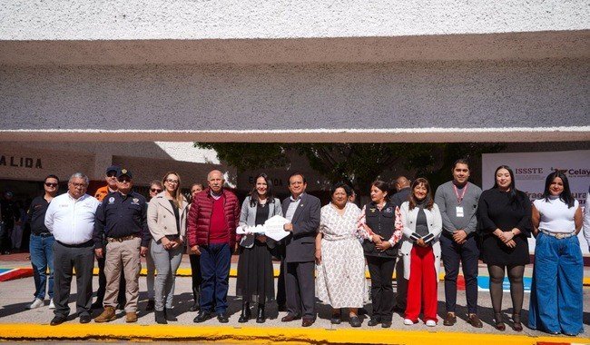 Firman comodato para Centro PILARES y tienda SUPERISSSTE en Celaya, Guanajuato