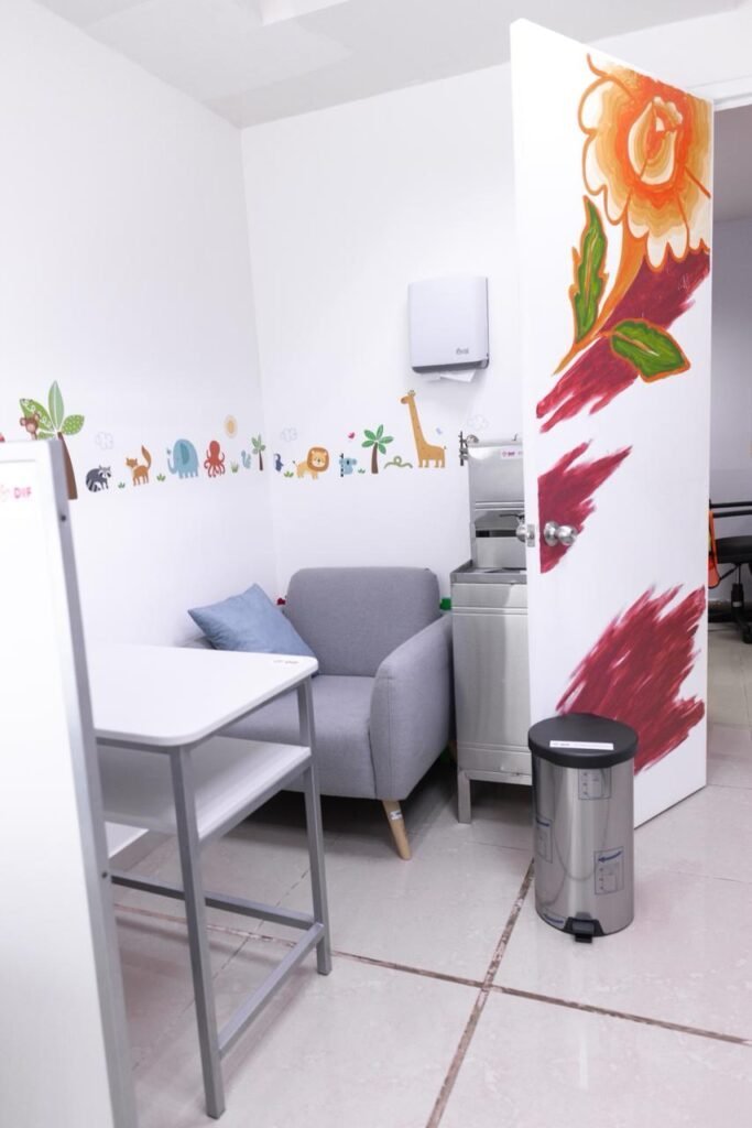 Secretar&iacute;a de Administraci&oacute;n habilita lactario en Ciudad Administrativa para madres trabajadoras y visitantes