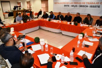 Instalan mesas de trabajo interinstitucionales para fortalecer servicios del Issste al magisterio chihuahuense