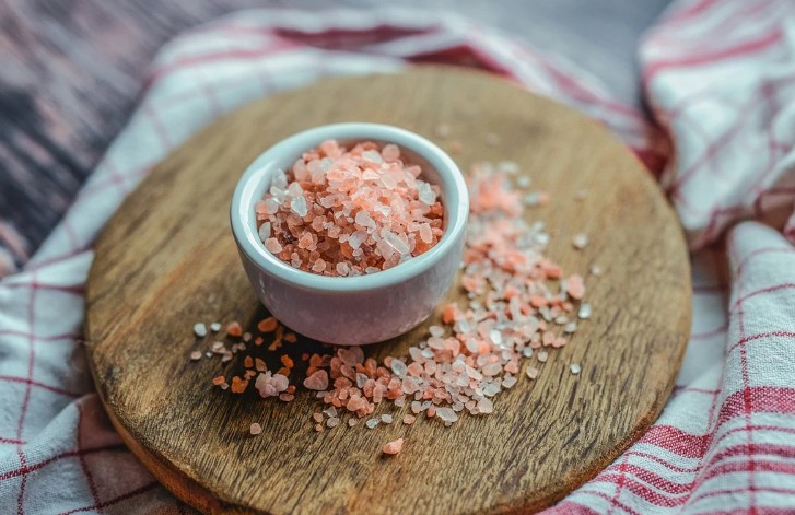 Reducir la sal en alimentos procesados podr&iacute;a prevenir miles de enfermedades cardiovasculares, seg&uacute;n nuevos estudios