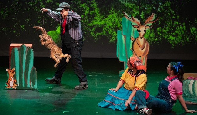 El tren Matraca: un viaje esc&eacute;nico por la Sierra Tarahumara para el p&uacute;blico infantil