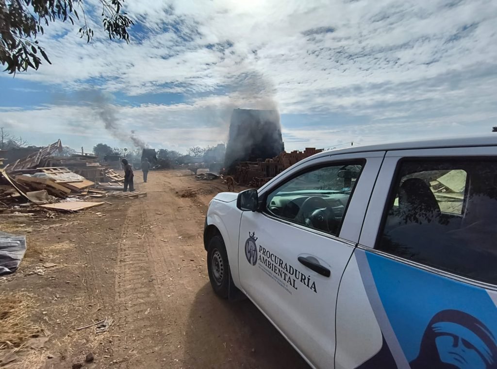 PAOT y Le&oacute;n supervisan ladrilleras para prevenir contaminaci&oacute;n del aire