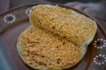 Cocinera de Celaya preserva recetas otomíes y gana primer lugar nacional con caldo ancestral