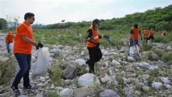 Voluntariado retira toneladas de residuos en la jornada 29 de limpieza del Río Santa Catarina