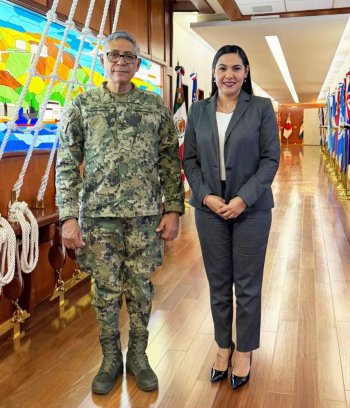 Gobernadora de Colima se reúne con titular de Marina para fortalecer seguridad estatal