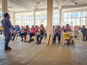 Gobierno de Guerrero impulsa acopio directo de jamaica con programa federal para garantizar precios justos a productores