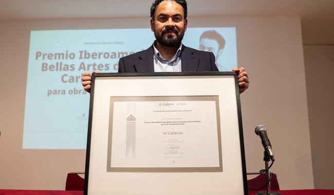 Alí Calderón gana el Premio Iberoamericano de Poesía Carlos Pellicer 2024 por su obra 'El sin ventura Juan de Yuste'