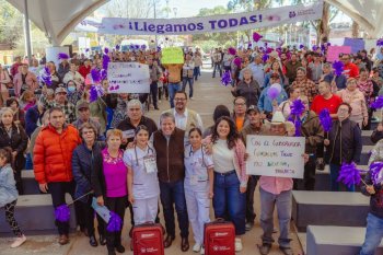 Entrega Gobernador David Monreal 500 tarjetas de Pensión Mujeres Bienestar y Adultos Mayores en Guadalupe