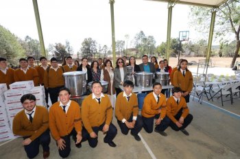 Gobierno de Zacatecas inaugura comedor escolar 'Nutriendo con Amor y Encanto' en Monte Escobedo