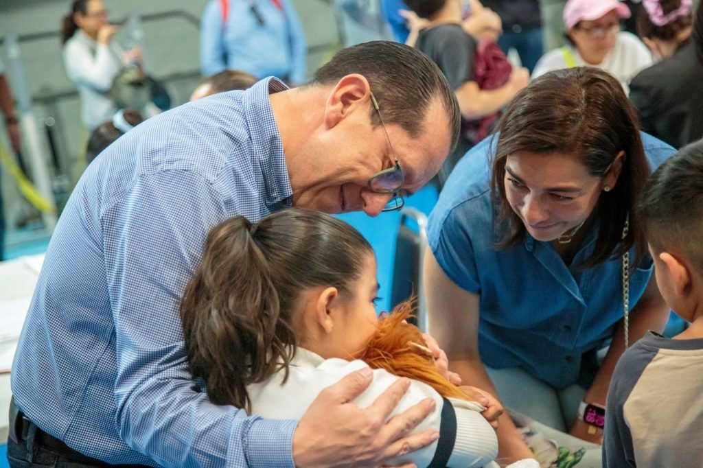Secretario de Salud de Guanajuato reporta recuperación de pacientes con sarampión y destaca alta cobertura vacunal