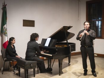 Concierto de Roberto Flores y Octavio Reyes convierte a la Casa de la Cultura en epicentro musical