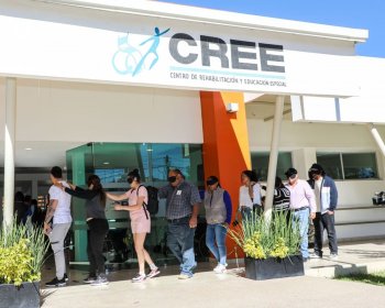 Gobierno de Zacatecas realiza nueva edición de Escuela para Padres en el CREE