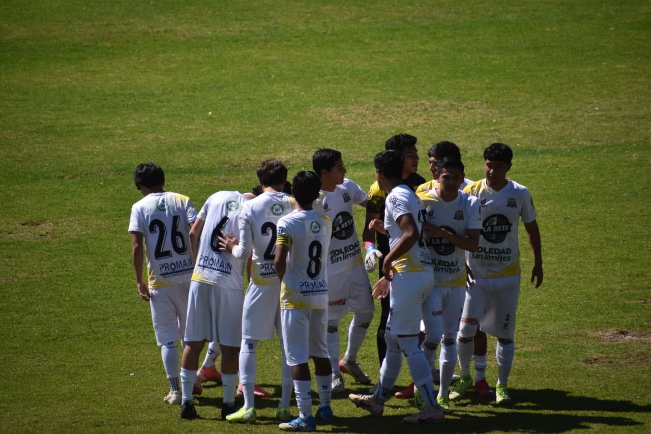 Cefor Promotora San Luis remonta dos goles y gana en penales ante Pabellón FC