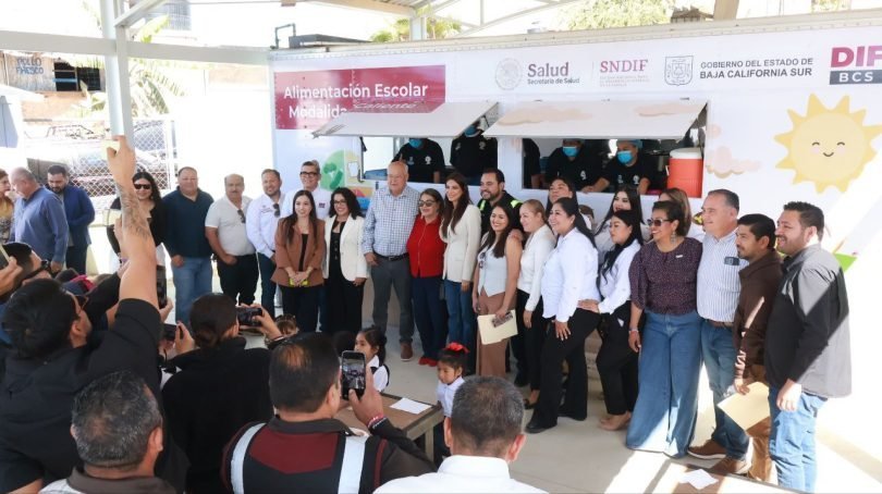 Inauguran tres desayunadores escolares en Cabo San Lucas beneficiando a m&aacute;s de mil estudiantes