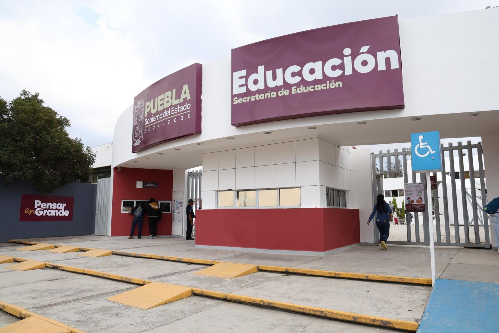 Suspende SEP clases en escuelas de las Sierras Norte, Nororiental y Negra de Puebla por lluvias