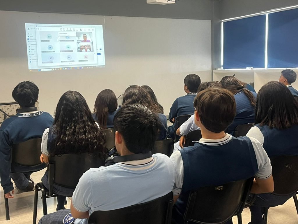PAOT inicia ciclo de conferencias ambientales para estudiantes del CECyTE Guanajuato