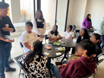 Siete de cada diez menores navegan sin supervisión en internet, alertan en Puebla