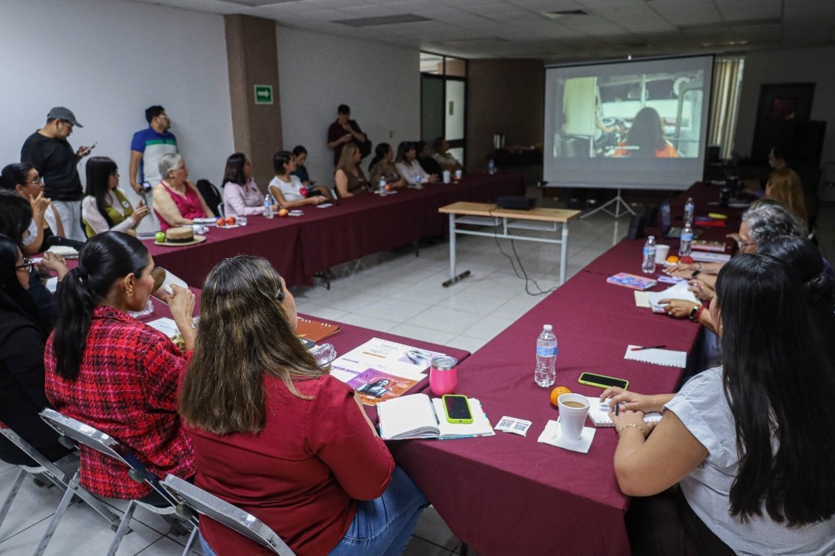 Gobierno de Colima fortalece coordinaci&oacute;n con colectivas y municipios para entornos seguros de mujeres