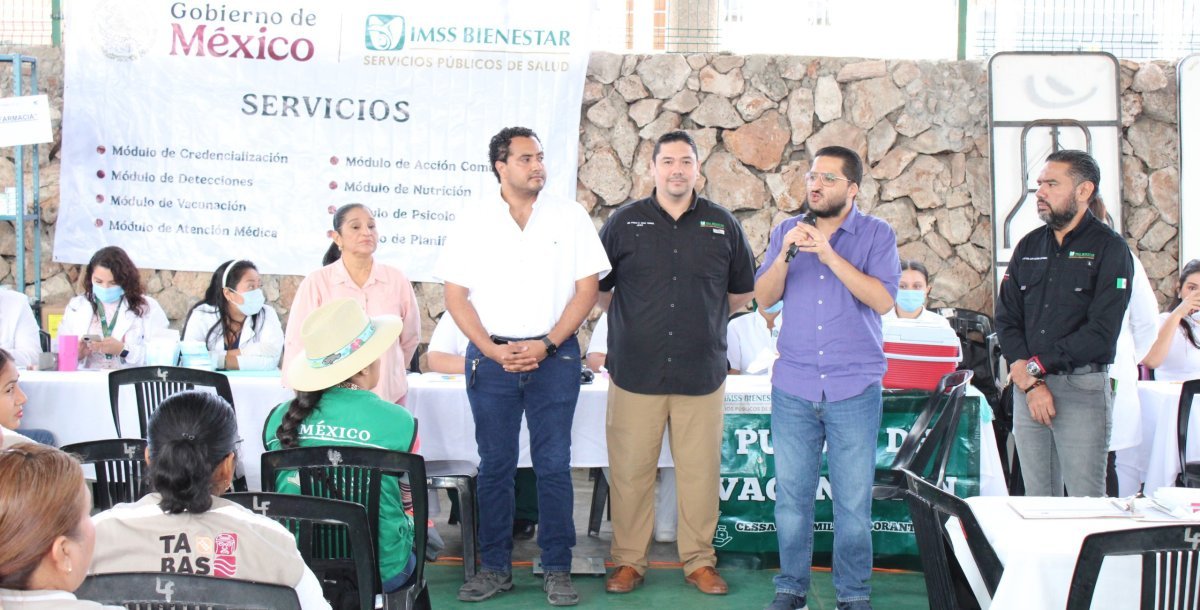 Gobierno de Tabasco otorga certeza jur&iacute;dica a 275 planteles educativos con entrega de t&iacute;tulos y escrituras