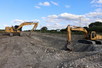 Fortalecen el campo Federación-Estado y productores con rehabilitación de drenes en Quintana Roo
