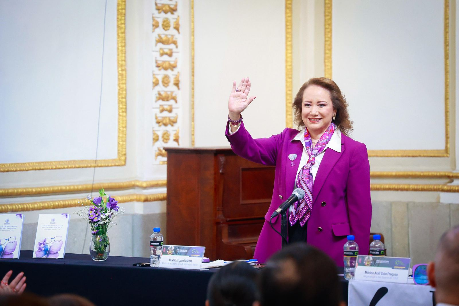 G&eacute;nero, Constituci&oacute;n, Igualdad, Justicia, Mujeres