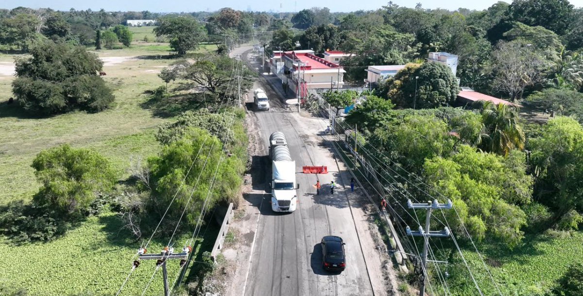 Gobierno de Tabasco inicia pavimentaci&oacute;n de carretera Para&iacute;so-Las Flores-Tupilco-Barra de Panteones