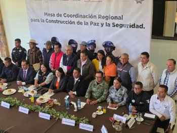 Gobierno de México y Puebla refuerzan seguridad con Mesa de Paz Regional en Zacatlán