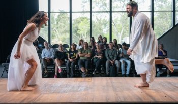 'Eurídice (según Eurídice)' ofrece una reinterpretación feminista del mito griego en el Día Internacional de la Mujer 2026