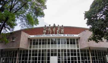 Gobierno de México destina 1,500 millones de pesos para renovar 39 escuelas de arte y cultura