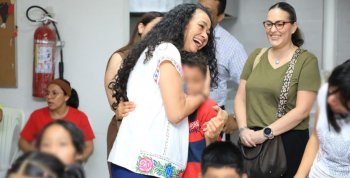 Gobierno de Tabasco entrega 3,755 tabletas a estudiantes de secundaria en Huimanguillo