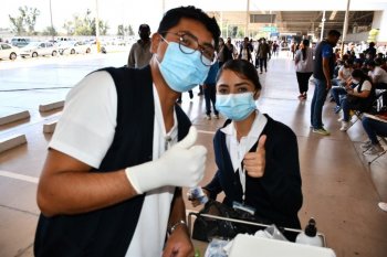 Sector Salud aplica 541 mil 64 vacunas contra COVID-19 en Guanajuato superando meta programada