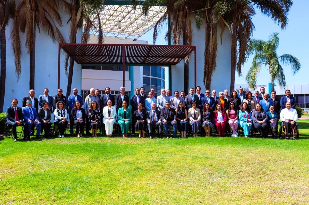 PAOT y COEPES firman convenio para impulsar Buenas Pr&aacute;cticas Ambientales en instituciones educativas de Guanajuato