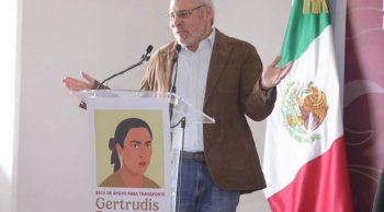 Gobierno de Michoacán dispersa becas y amplía periodo de registro para estudiantes