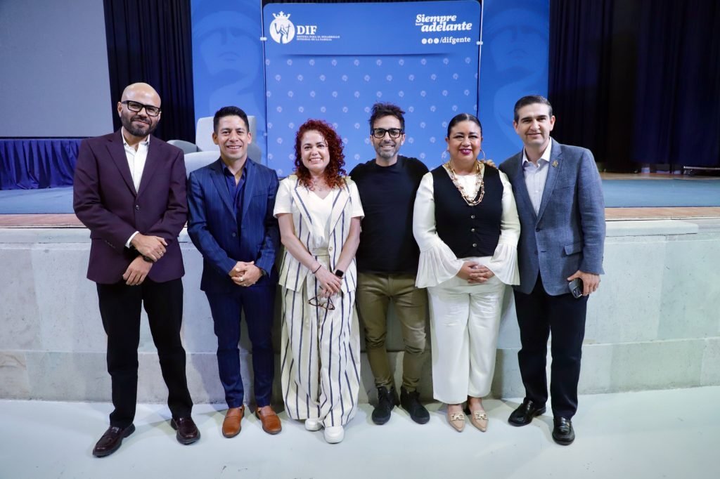 DIF Guanajuato impulsa educaci&oacute;n digital para familias ante acceso temprano a dispositivos