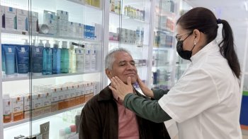 Farmacias ISSEG consolida su oferta dermatológica con Área DERMA y descuentos especiales