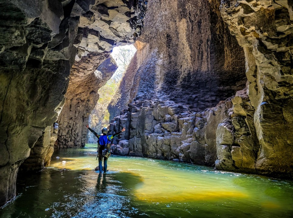 Garganta de la Iguana en Malinalco, aventura de ca&ntilde;onismo y rapel en el Ca&ntilde;&oacute;n Chichicasco