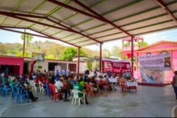 Guerrero capacita a productores pecuarios para enfrentar al gusano barrenador del ganado