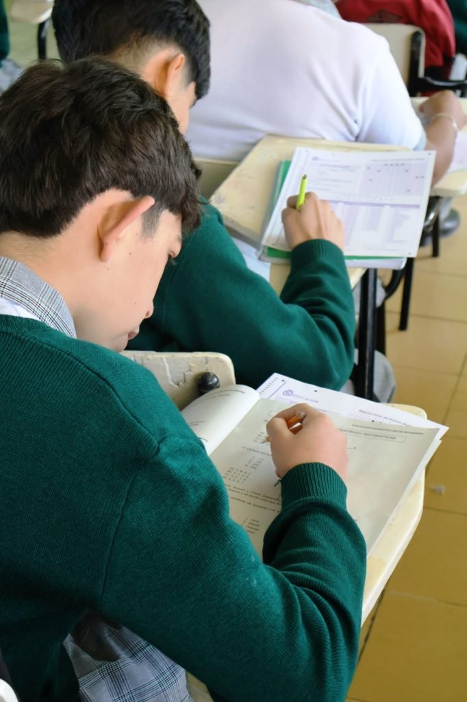 M&aacute;s de 100 mil estudiantes presentan examen diagn&oacute;stico gratuito para ingreso a bachillerato en Guanajuato