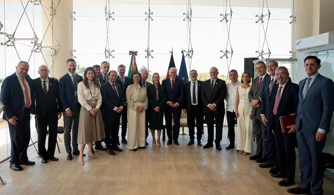 Sheinbaum y Steinmeier refuerzan lazos estrat&eacute;gicos M&eacute;xico-Alemania en reuni&oacute;n en Canc&uacute;n