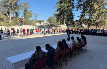 Secretaría de Bienestar analiza necesidades en escuelas y anuncia estrategia hídrica en Puebla