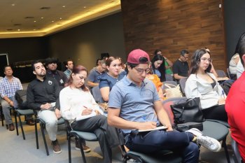 Gobierno de Colima capacita a más de 100 emprendedores con taller 'Emprendo, Aprendo y Administro'