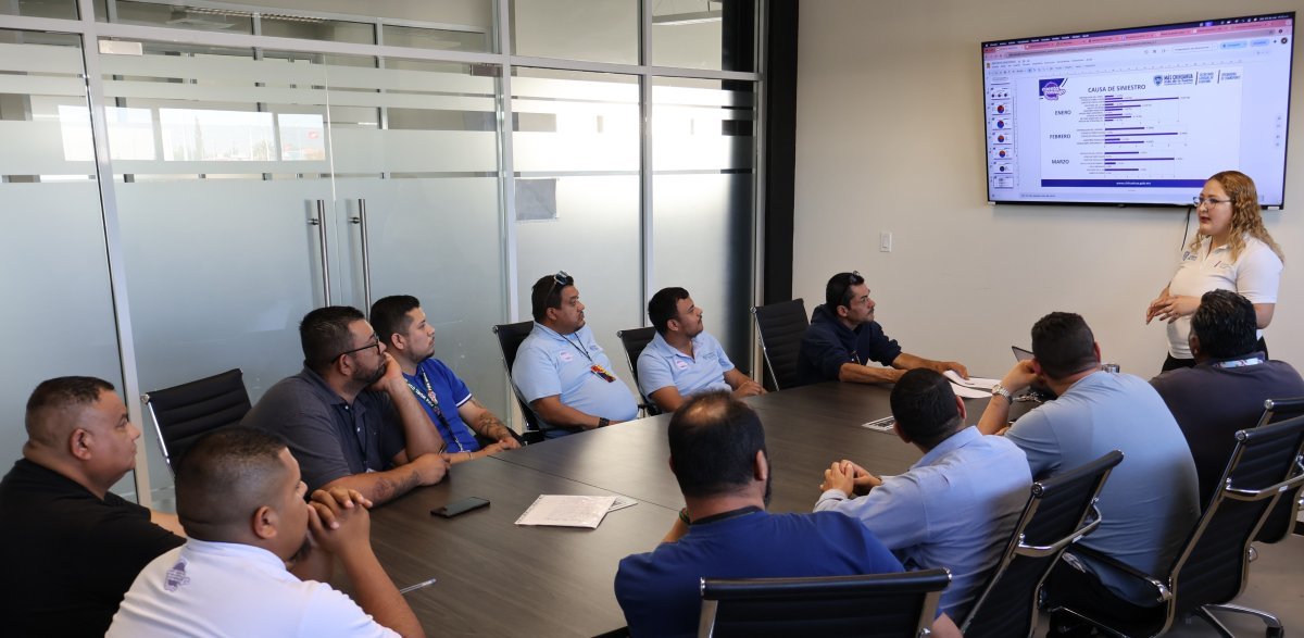 Ju&aacute;rezBus capacita a sus operadores en seguridad vial para reducir incidencias