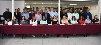 SEyD entrega equipamiento a preparatorias para estudiantes con discapacidad en Chihuahua