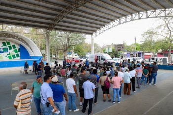 Caravana Móvil de IMOVEQROO emite 128 licencias en Javier Rojo Gómez