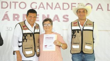 Gobierno de Tabasco inicia programa de Mecanización Agrícola en Huimanguillo y anuncia subsidio para aretes ganaderos