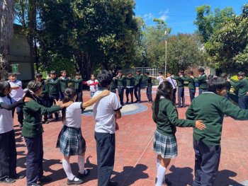 Más de 500 estudiantes participan en talleres para fortalecer la sana convivencia escolar en Salvatierra