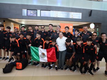 Selección de fútbol juvenil de DIF Nuevo León parte a Roma para torneo internacional