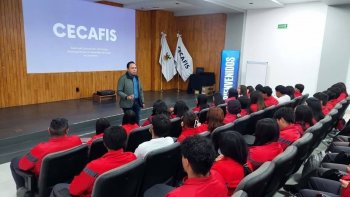 CECAFIS supera los 3,500 visitantes con programa de vinculación 'Cómo se forma un policía'